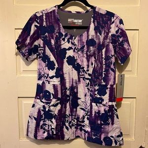 NWT Grey’s Anatomy Signature by Barco Scrub Top